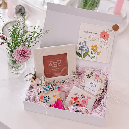 Celebrate Mum with Our Beautiful Mother’s Day Gift Boxes