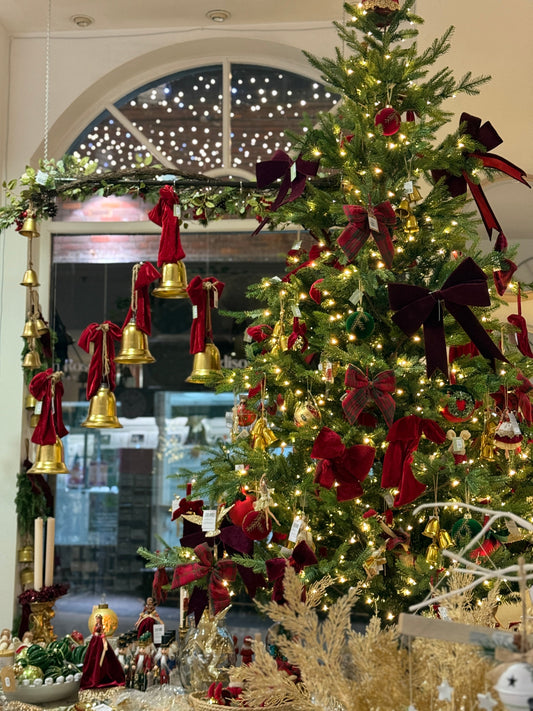 A Traditional Christmas Collection