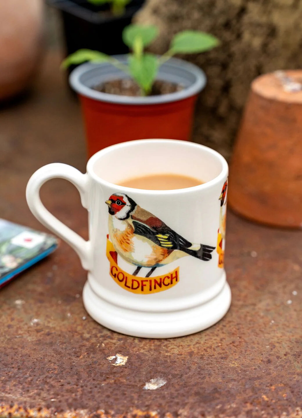 Goldfinch 1/2 Pt Mug