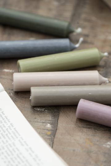 Short Dinner Candle Grey Rustic