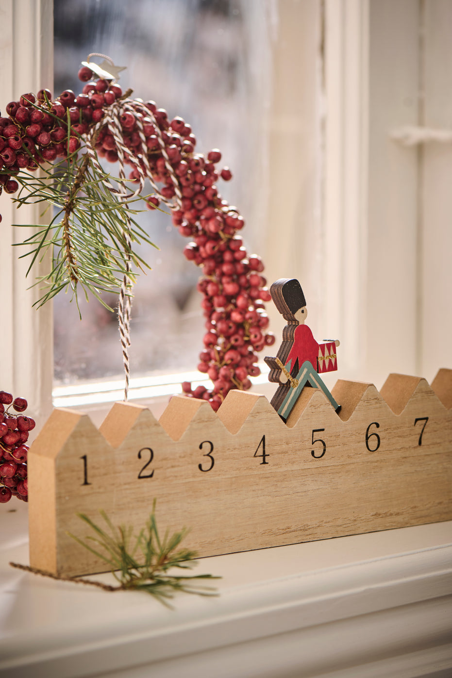1-24 Walking Guard Advent Calendar