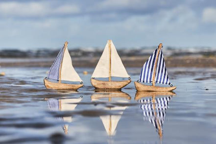 Nautico Ship with Double Sail - Assorted colours