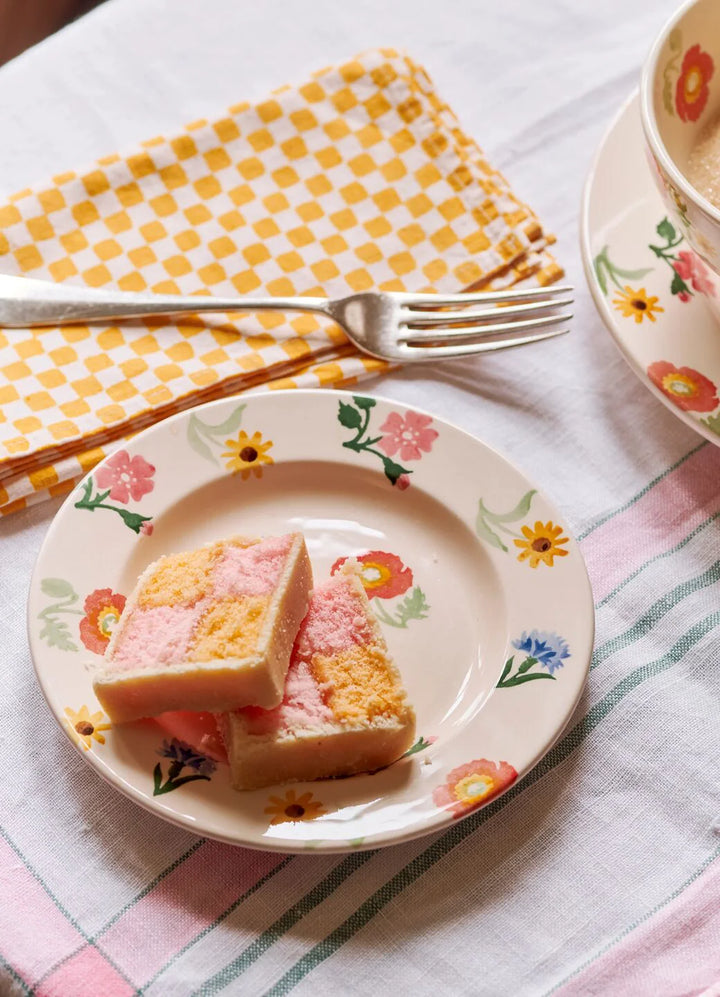 Poppies &amp; Pinks Small Side 6.5 Inch Plate