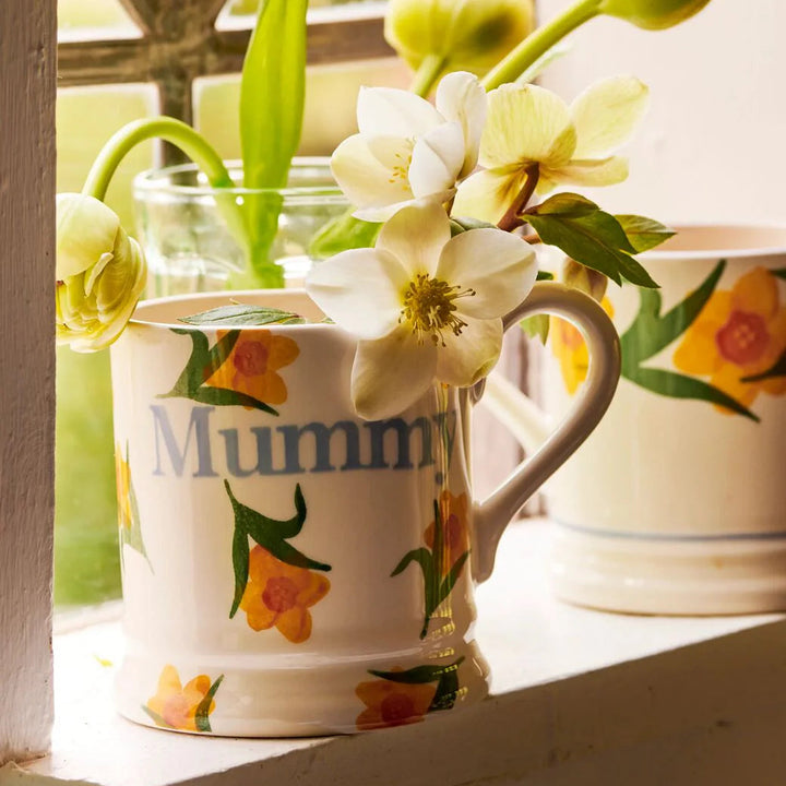 Flowers Windblown Daffodils Mummy 1/2 Pint Mug