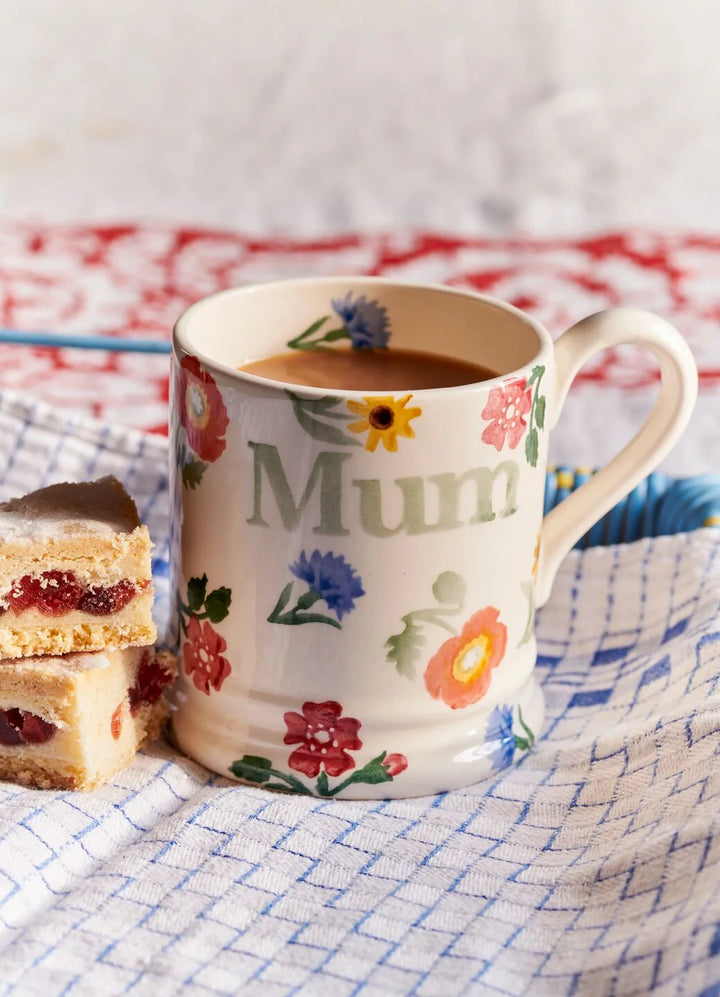 Poppies &amp; Pinks Mum 1/2 pint Mug