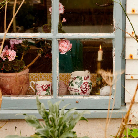 Flowers Chintz 1/2 Pint Mug