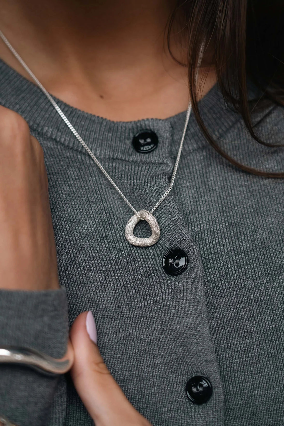 Shadow Necklace Silver