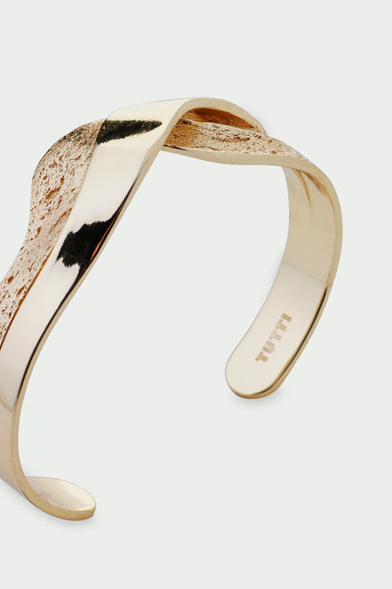 Wave Bangle - Gold