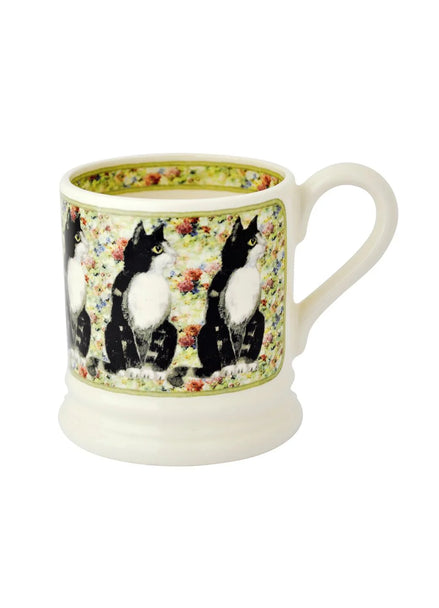 Black & White Cat 1/2 Pint Mug
