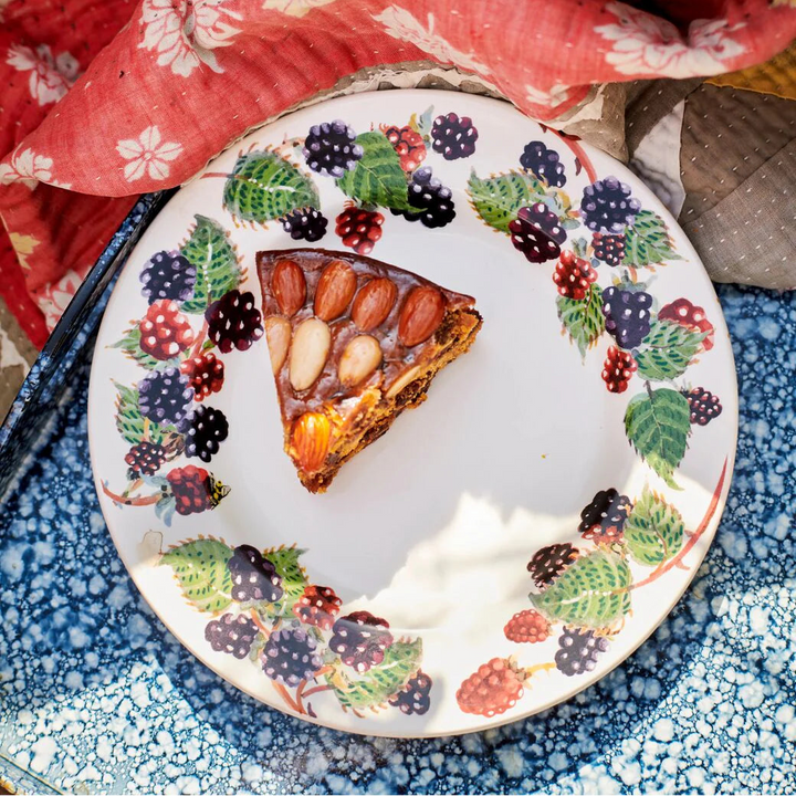 Blackberry 8 1/2 Plate