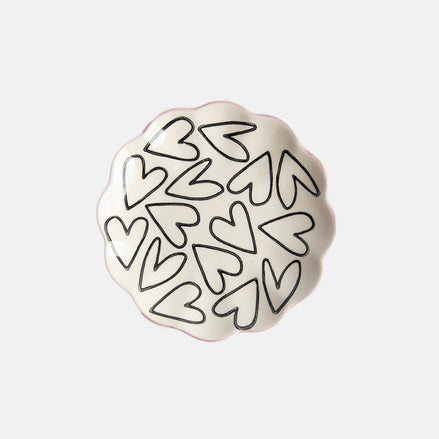Outline Hearts Scallop Trinket Tray