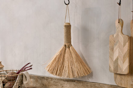 Dulani Broom  - Natural - Small