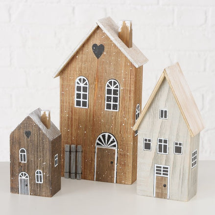 Set of 3 Pine Houses (2 Variations)