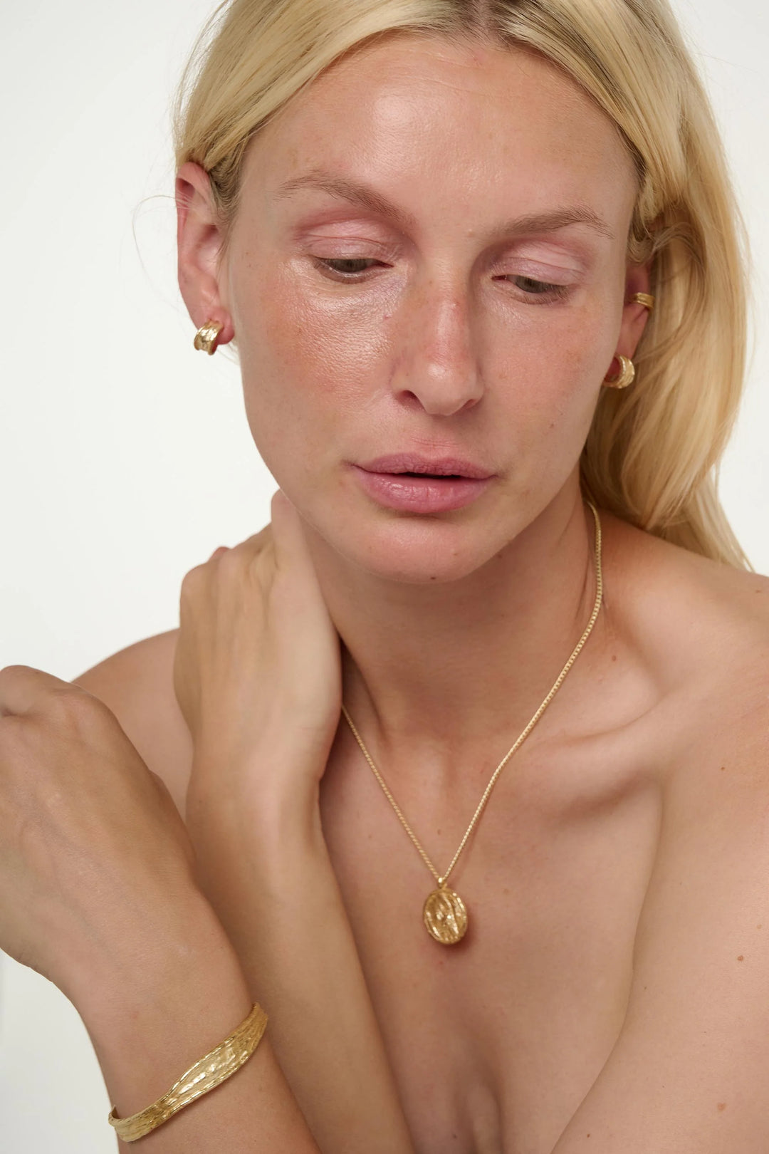Arc Necklace - Gold