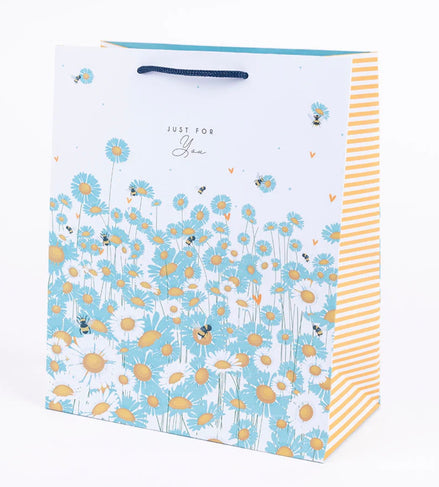 Daisy Portrait Gift Bag