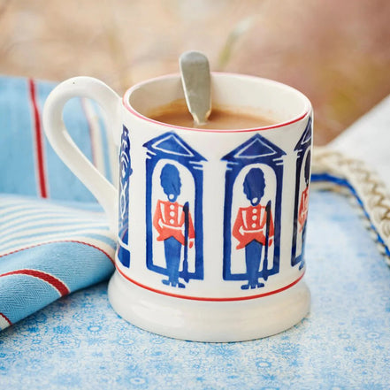 Kings Guard 1/2 Pint Mug