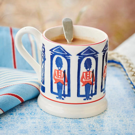 Kings Guard 1/2 Pint Mug