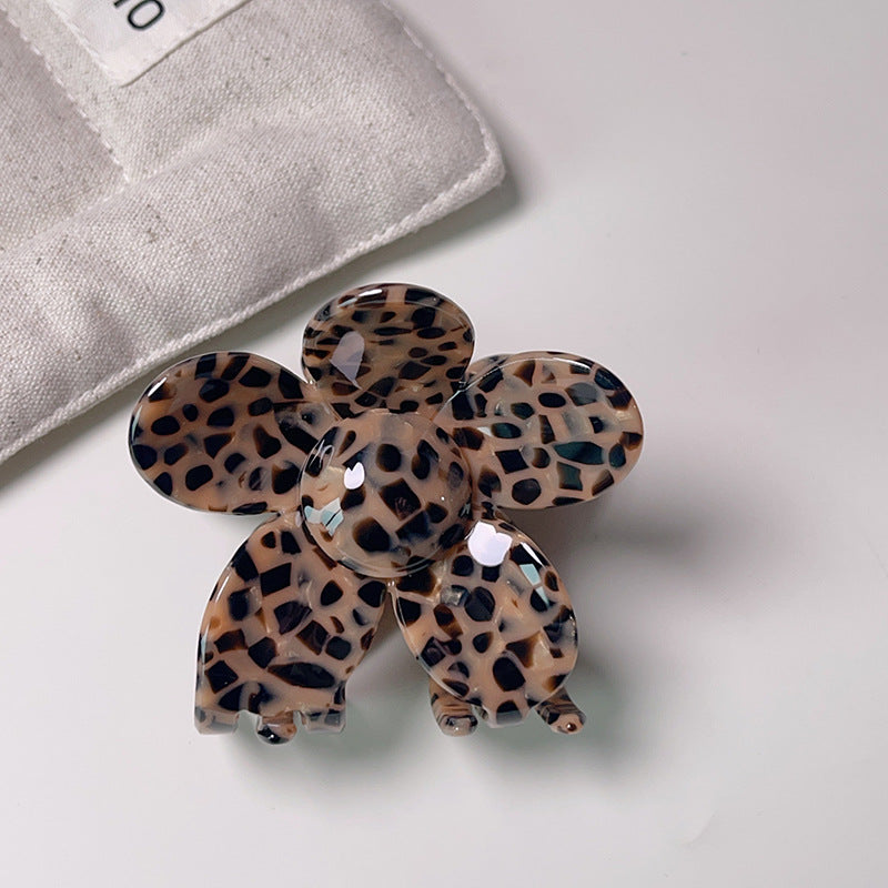 Giraffe Print Large Daisy Claw Hair Clip