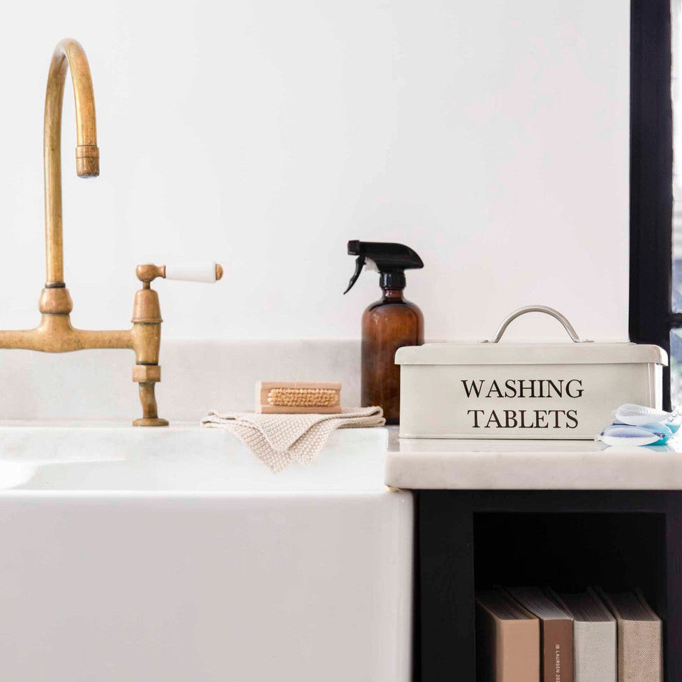 Clay Washing Tablet Box