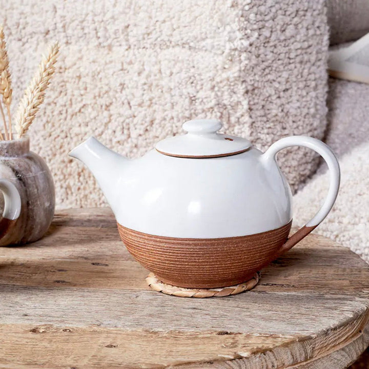 Mali Ribbed Teapot - White and Terracotta