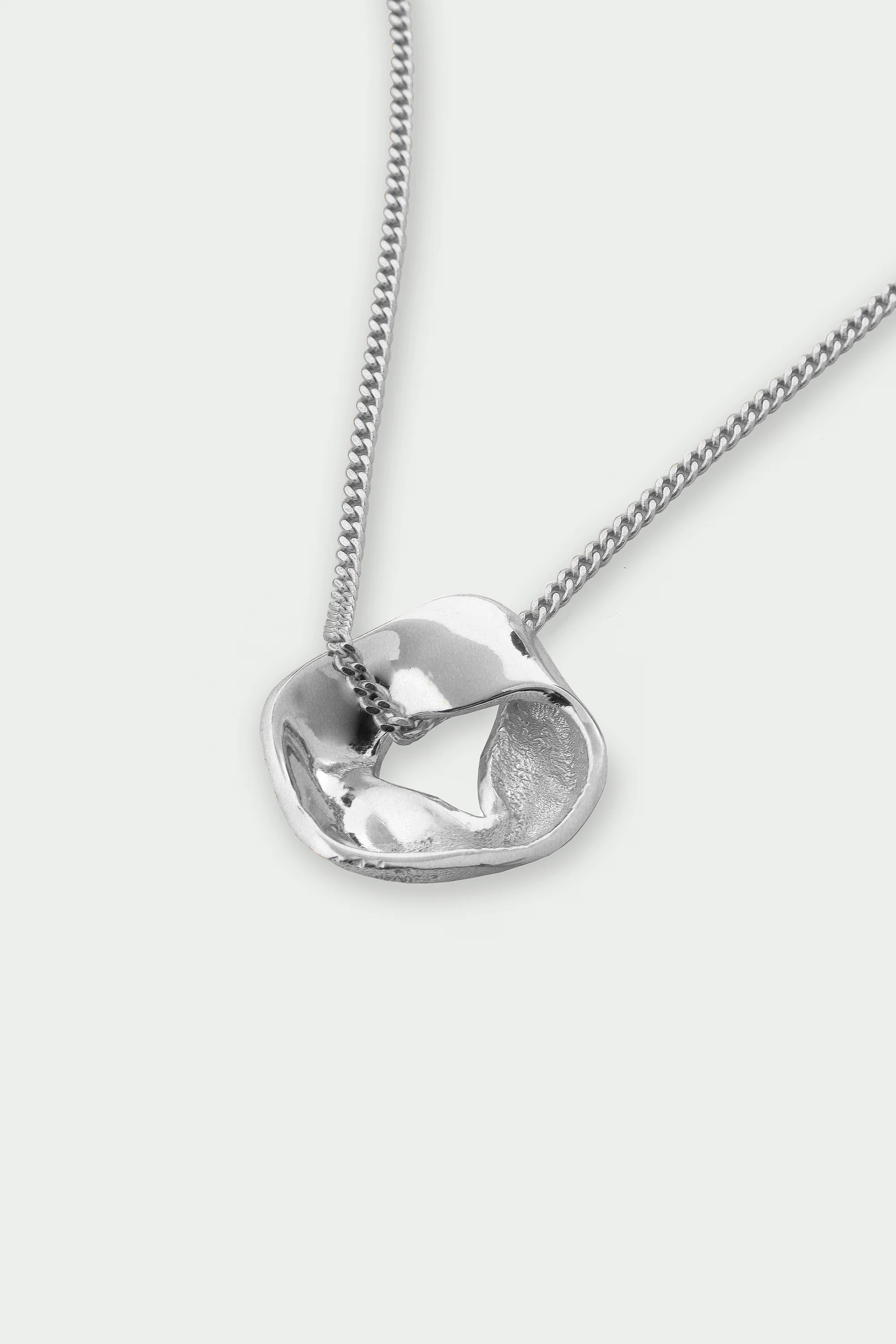Motion Necklace - Silver