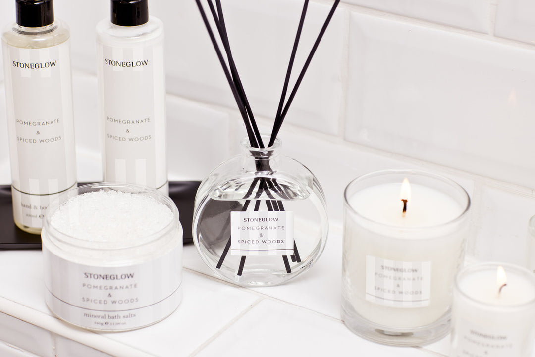 Modern Classics Pomegranate & Spiced Woods Reed Diffuser – 120ml