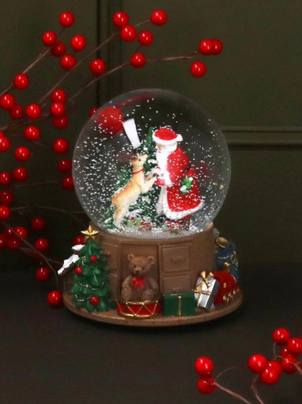 Santa/Deer on Toys Music Dome
