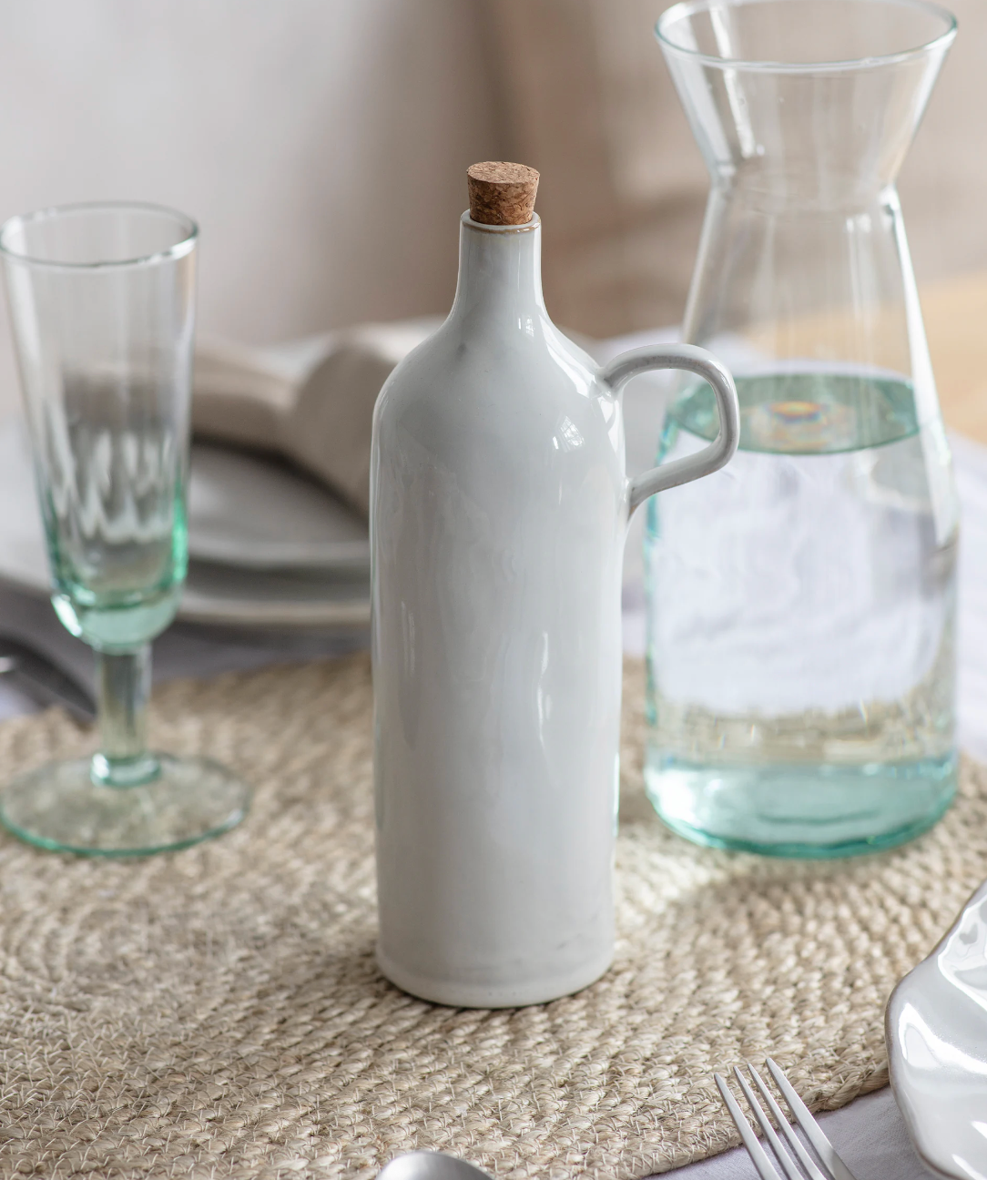 Ithaca Oil Bottle - White
