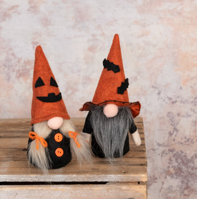 Mini 'Halloween Mrs' Gonk