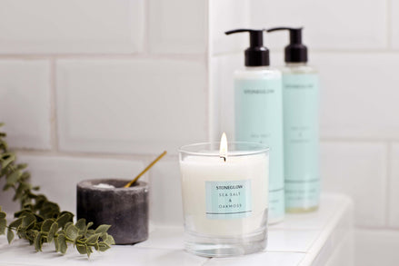 Modern Classics Sea Salt & Oakmoss Boxed Tumbler Candle