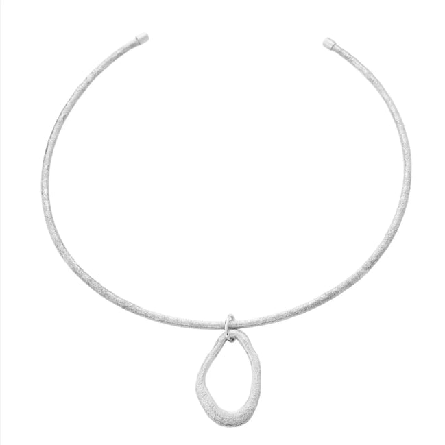 Seize Necklace Silver