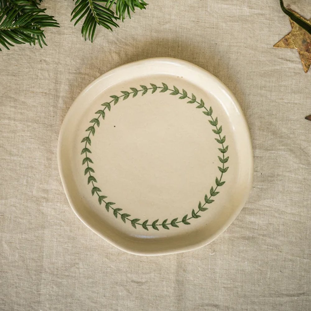 Hand Painted Snack Plate- Wreath