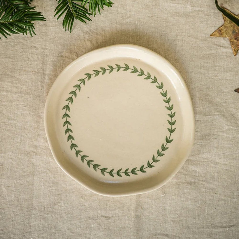 Hand Painted Snack Plate- Wreath