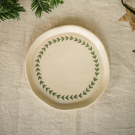 Hand Painted Snack Plate- Wreath