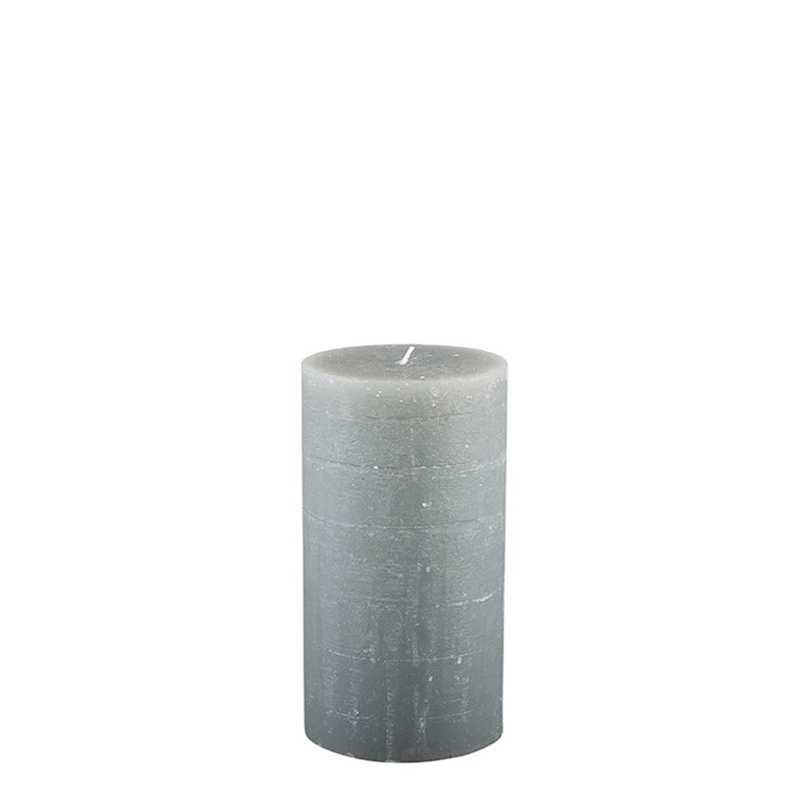 A Rainy Day Pillar Candle 10xH18cm