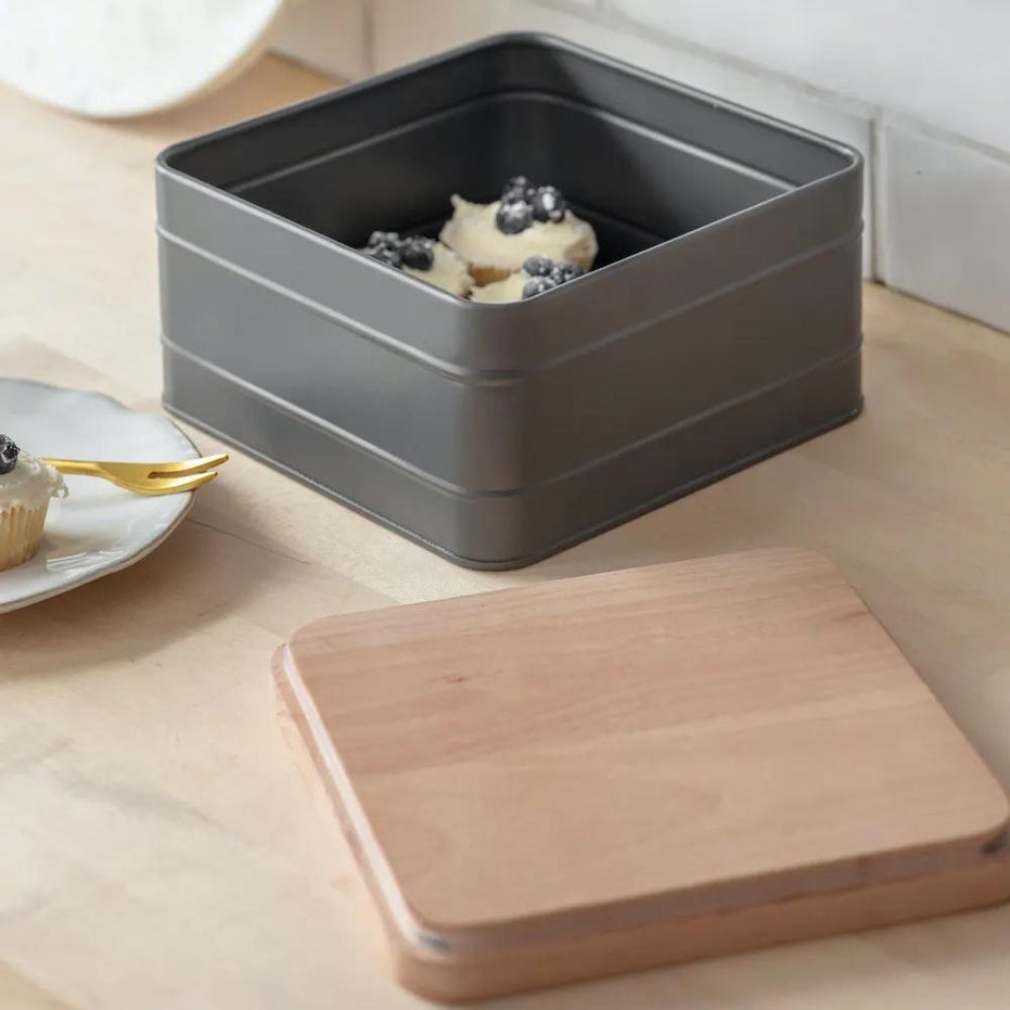 Borough Cake Tin - Charcoal