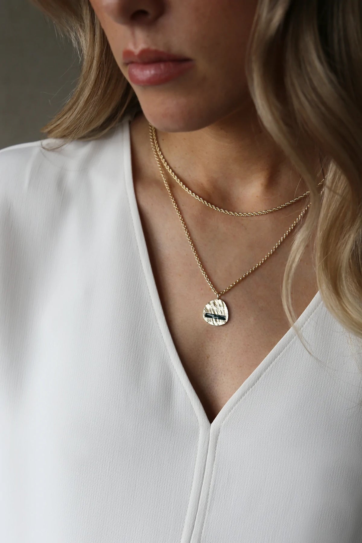 Pine Necklace Gold
