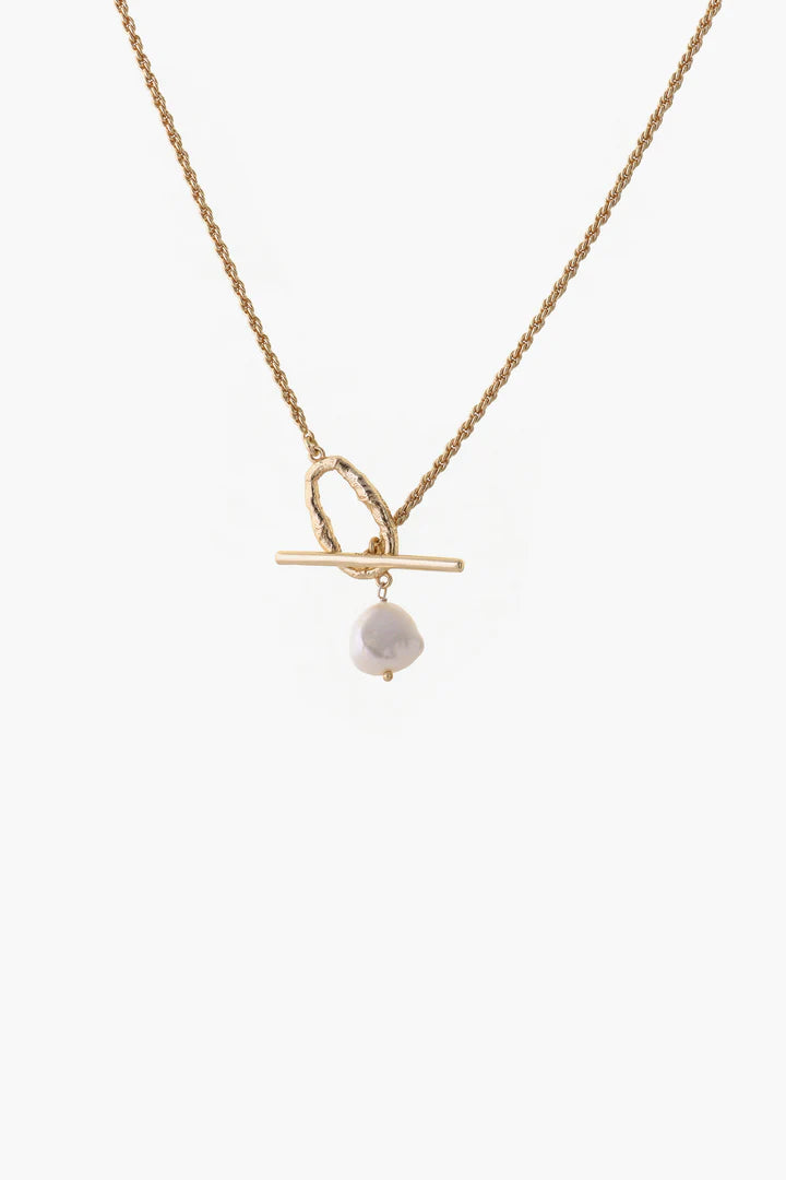 Clarity Necklace Gold