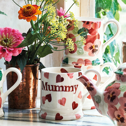 Pink Hearts Mummy 1/2 Pint Mug