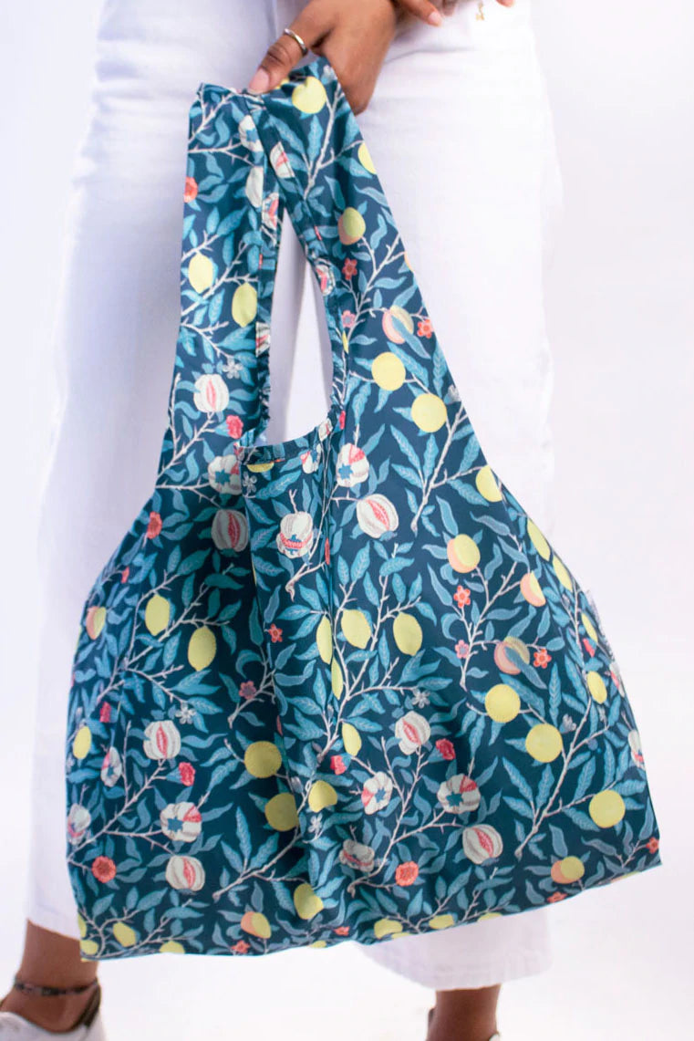 William Morris Fruit Medium Kind Bag