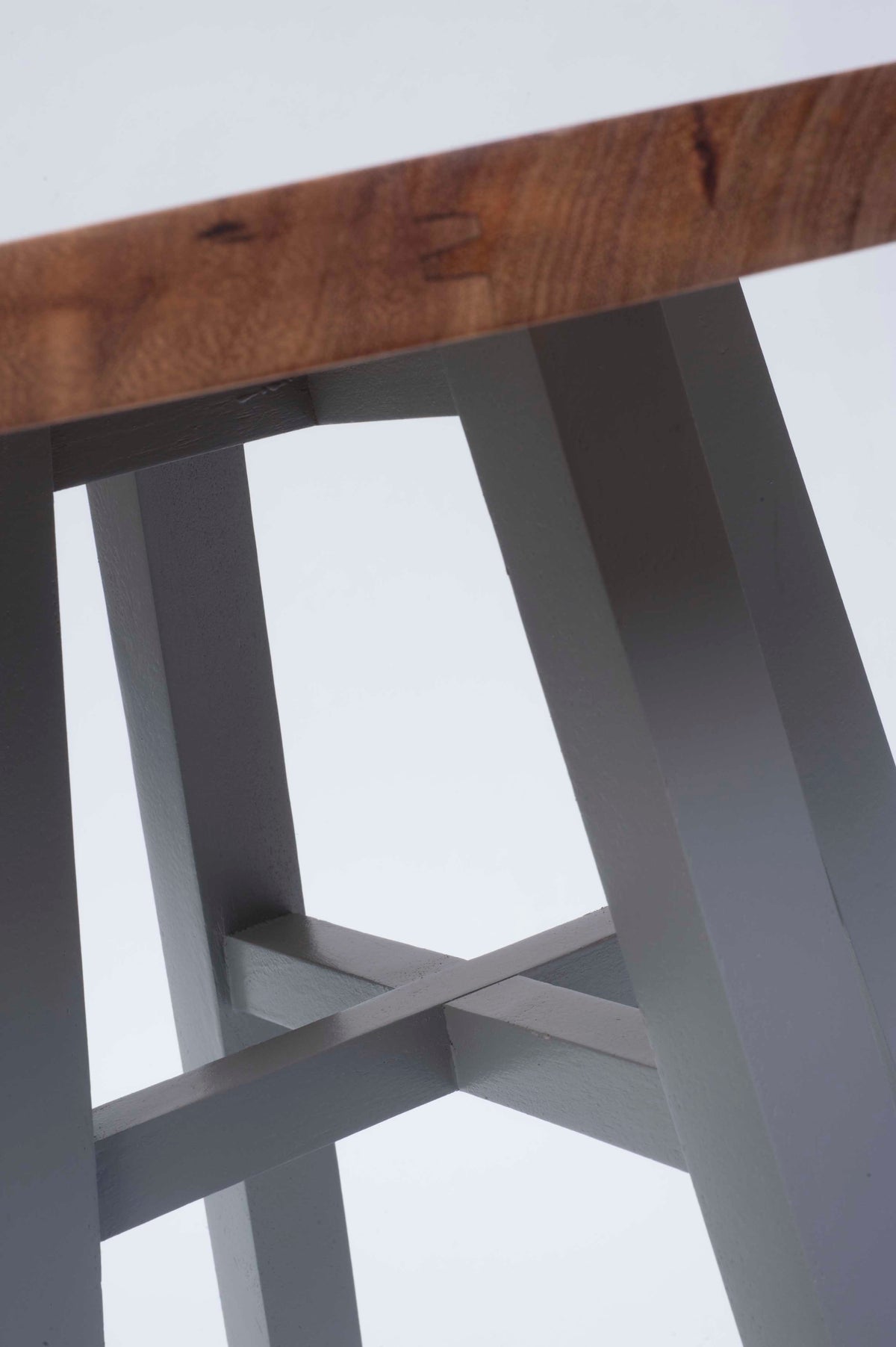 Tenby Ø40cm Table- (Chalk) White/Natural
